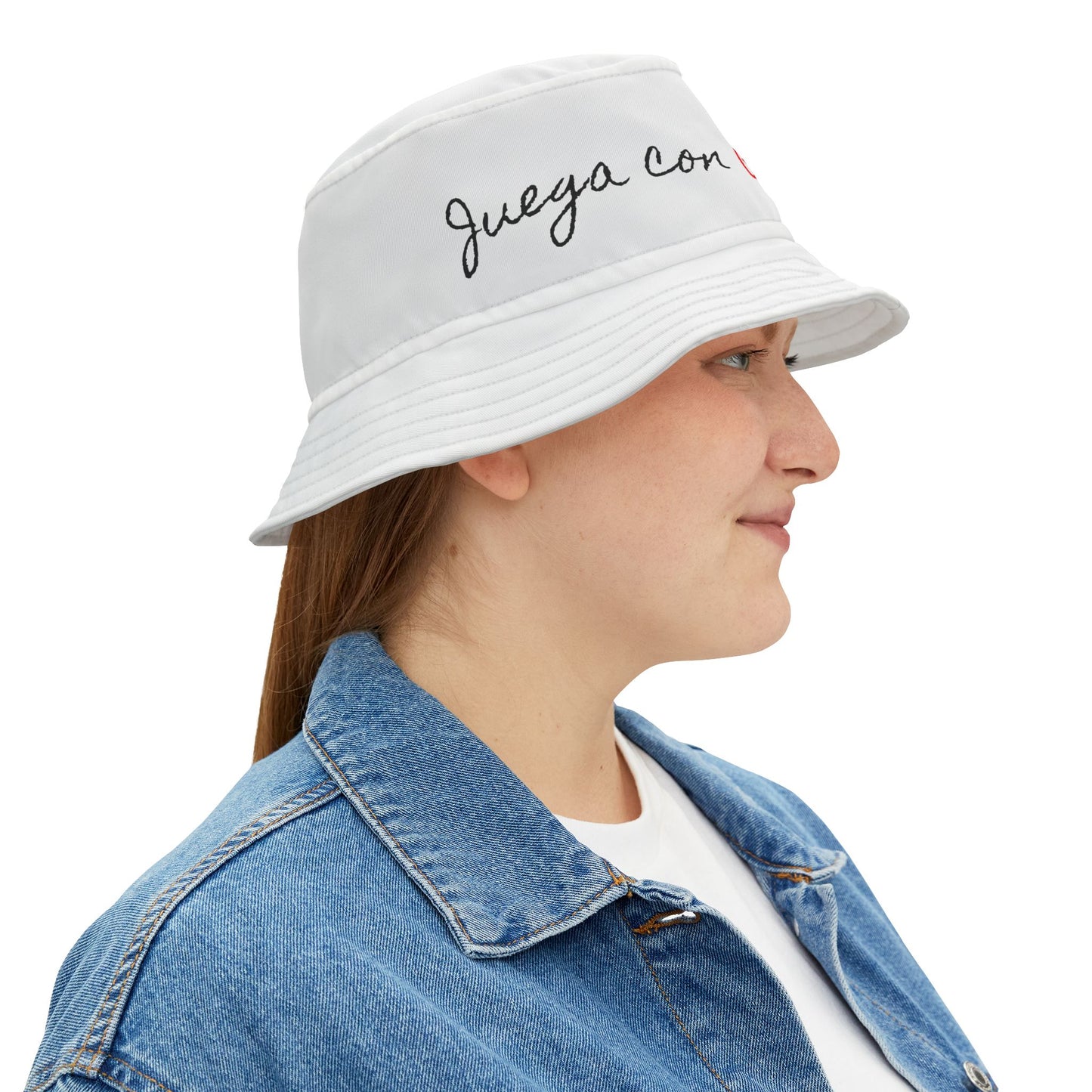 Candela Juega Con Pasión Bucket Hat